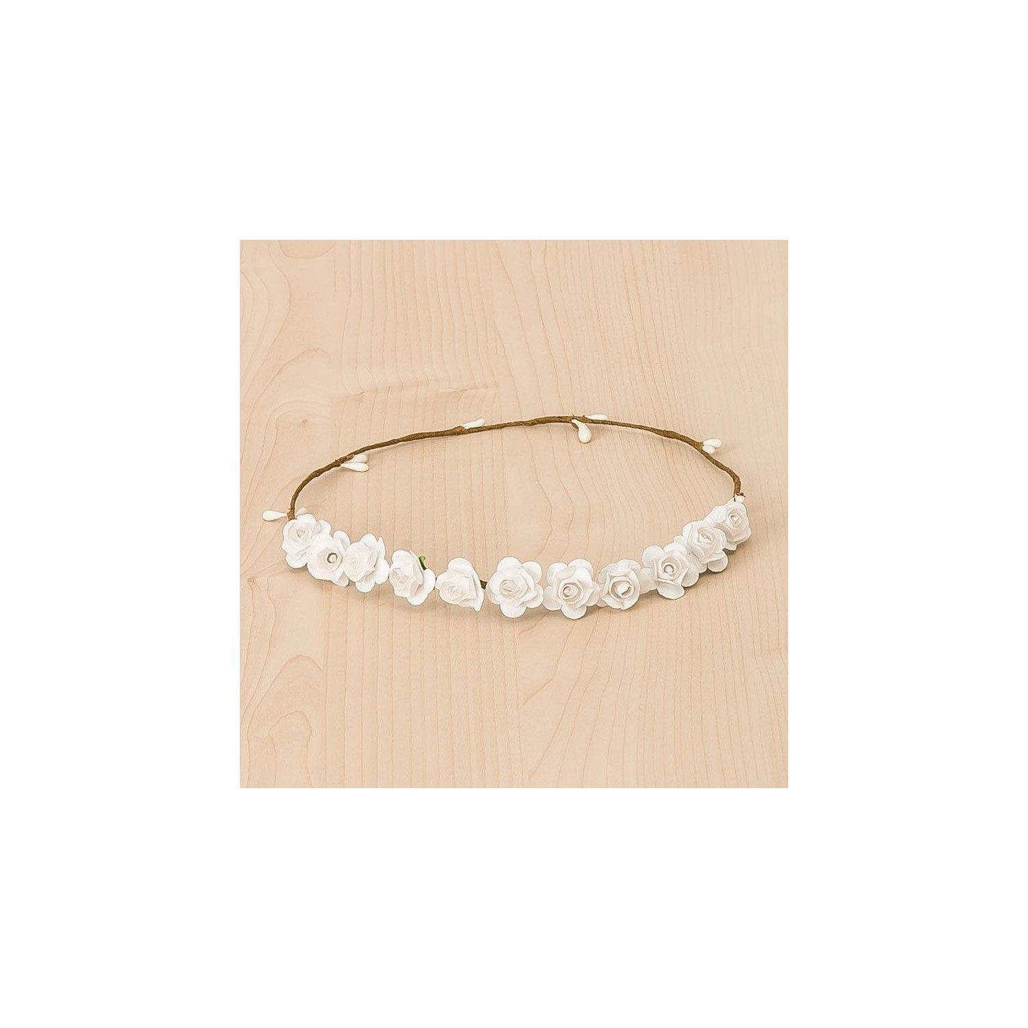 couronne de fleurs blanches